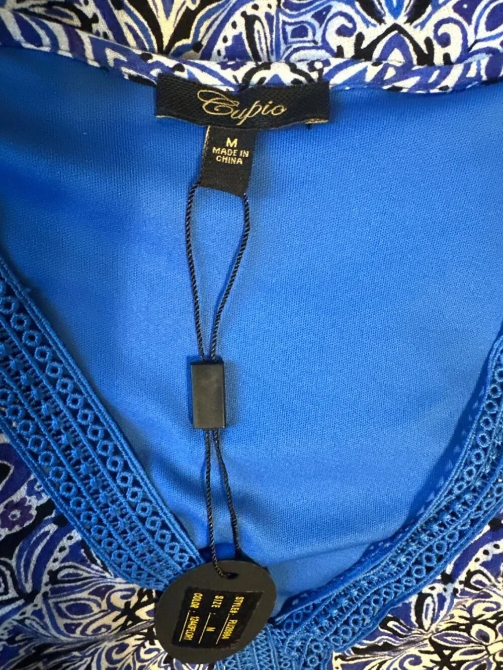 Boho Blue & White Printed Bell Sleeve Dress By Cupio V-Neck Crochet Trim Size M - Picture 5 of 5